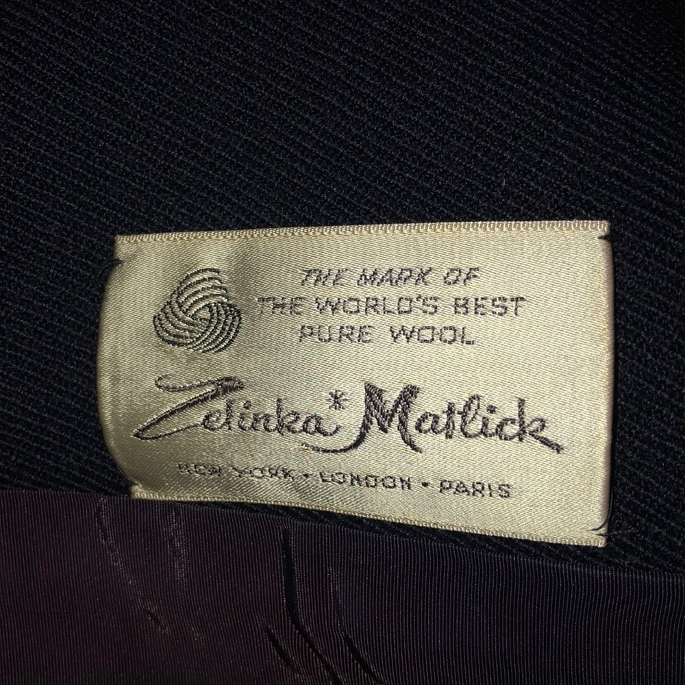 Coat - Picture 2 of 3